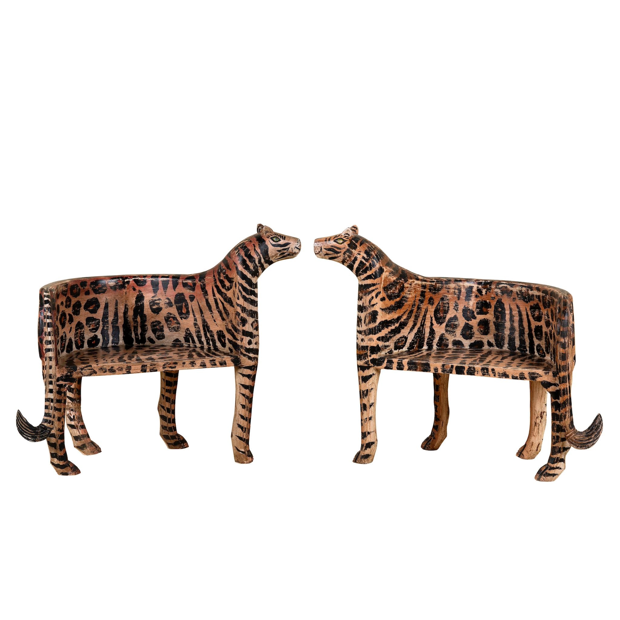 White background view of a hand painted cat chair made of reclaimed wood, a unique decorative furniture not only for a children room. The head of the chair can be purchased in right or left direction.