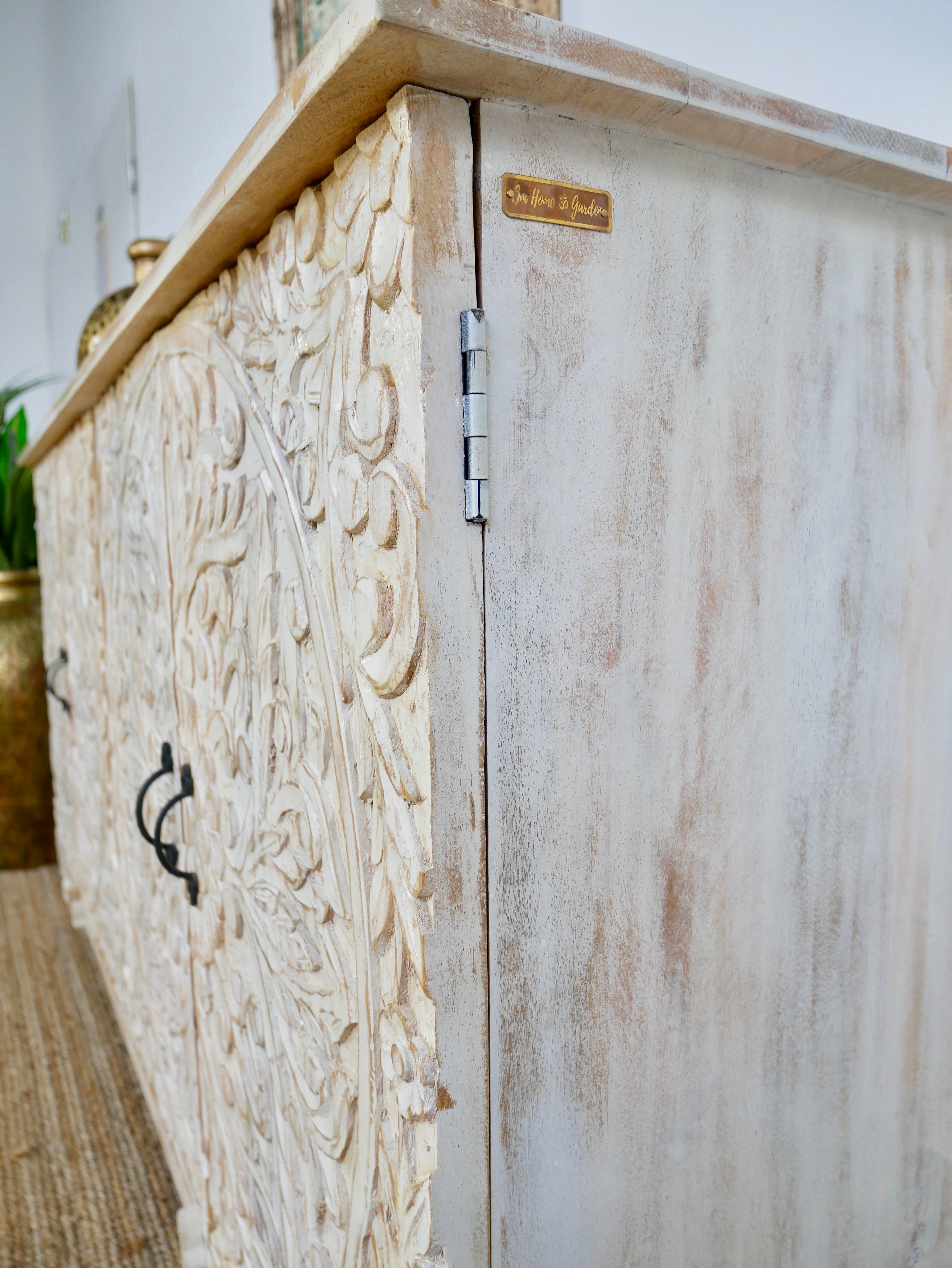 Kurnool, indian-style vintage sideboard