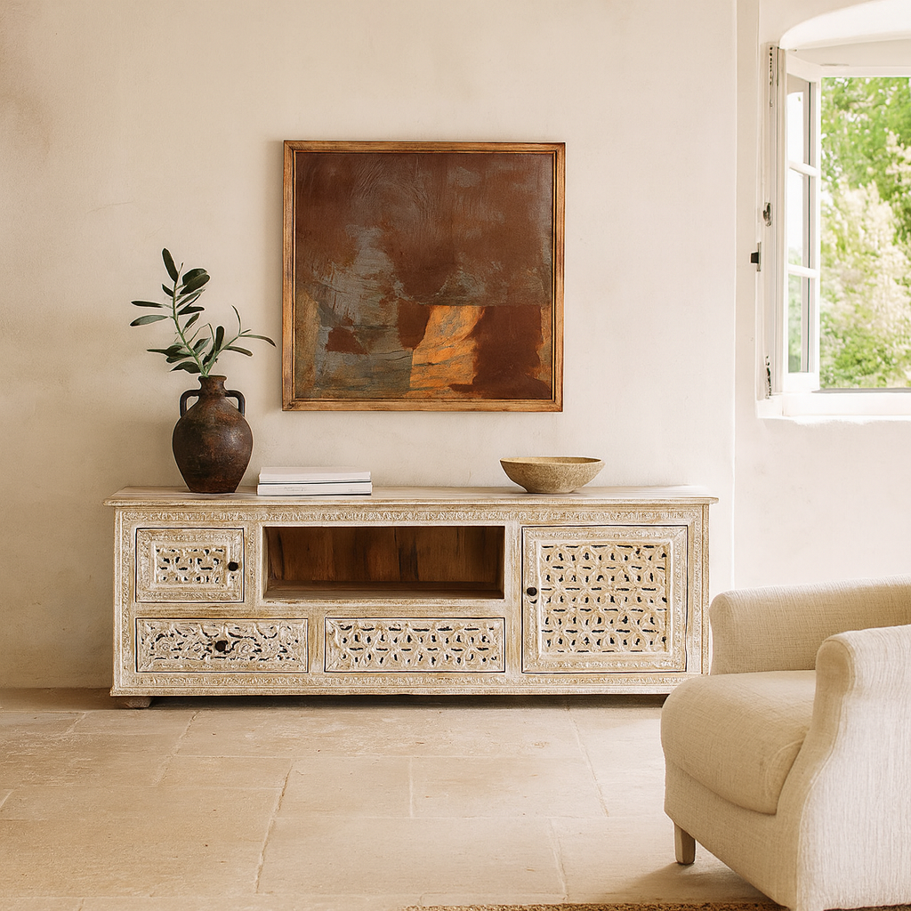 Hand-carved mango wood TV unit Pari in Mediterranean style, versatile living room furniture with drawers and compartments, 170 × 60 × 37 cm.