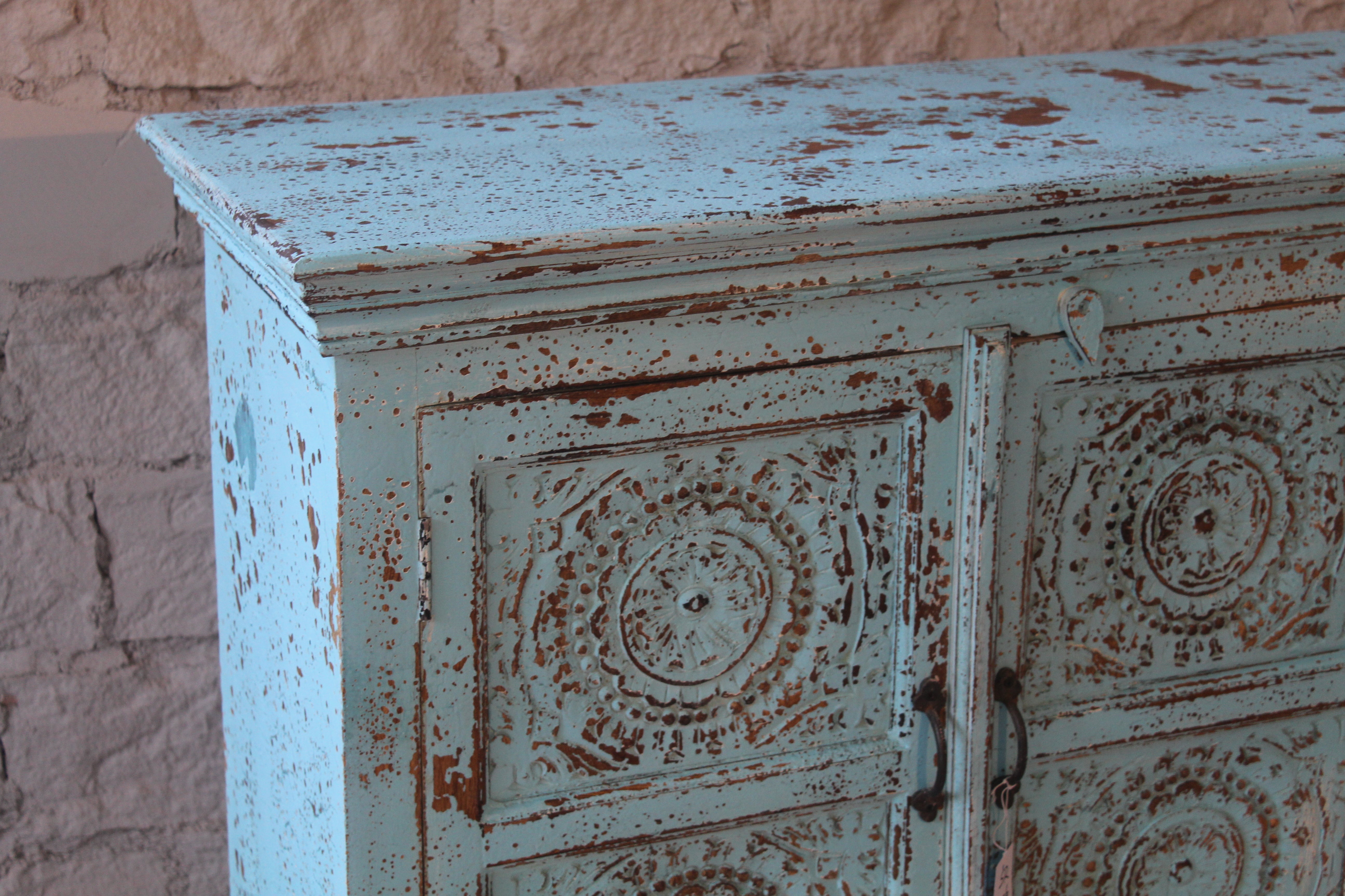 Mandala blue, antique indian sideboard
